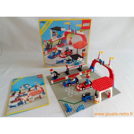 Lego 6381 "départ de la course"
