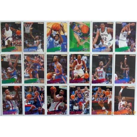 Lot 300 cartes NBA Fleer 94-95