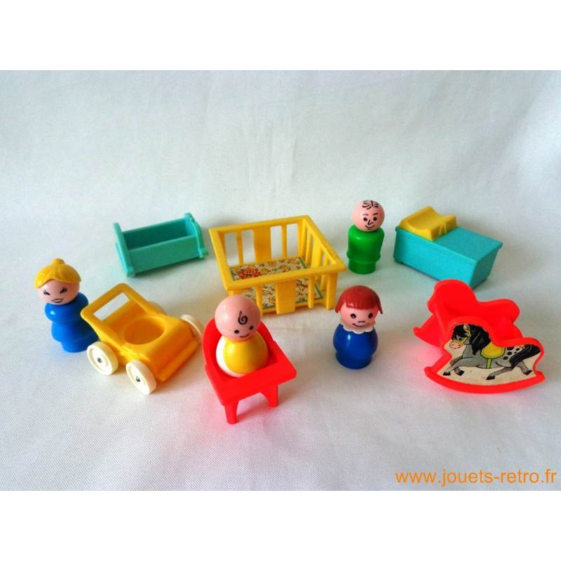 Chambre de bébé Fisher Price set complet - jouets rétro jeux de société  figurines et objets vintage