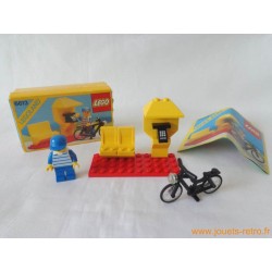 Le cycliste et la cabine téléphonique Lego 6613