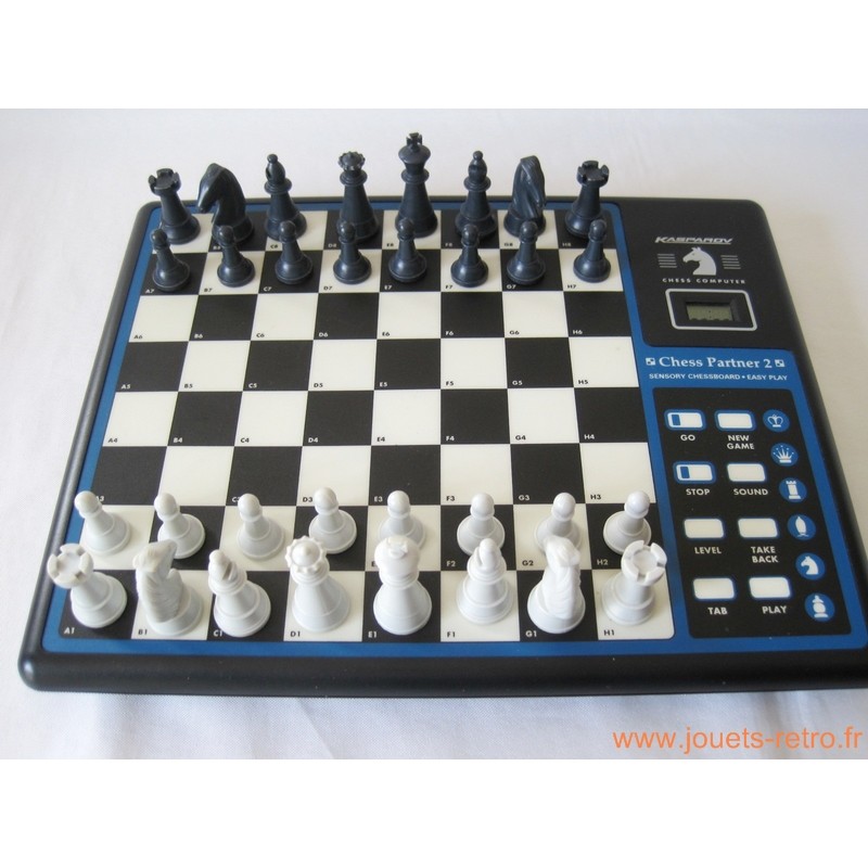 Jeu d'échecs électronique Kasparov Travel Companion de Saitek - Rare et en excellent état - Jeux & Jouets