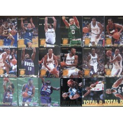 Lot 68 cartes NBA Fleer 95-96 série 1