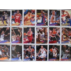 Lot 50 cartes NBA Fleer 94-95