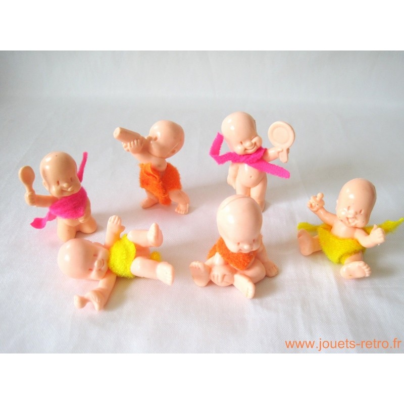 "Les Babies" lot de 6 figurines chair + habits