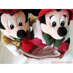 Peluches Mickey et Minnie chorale de Noël