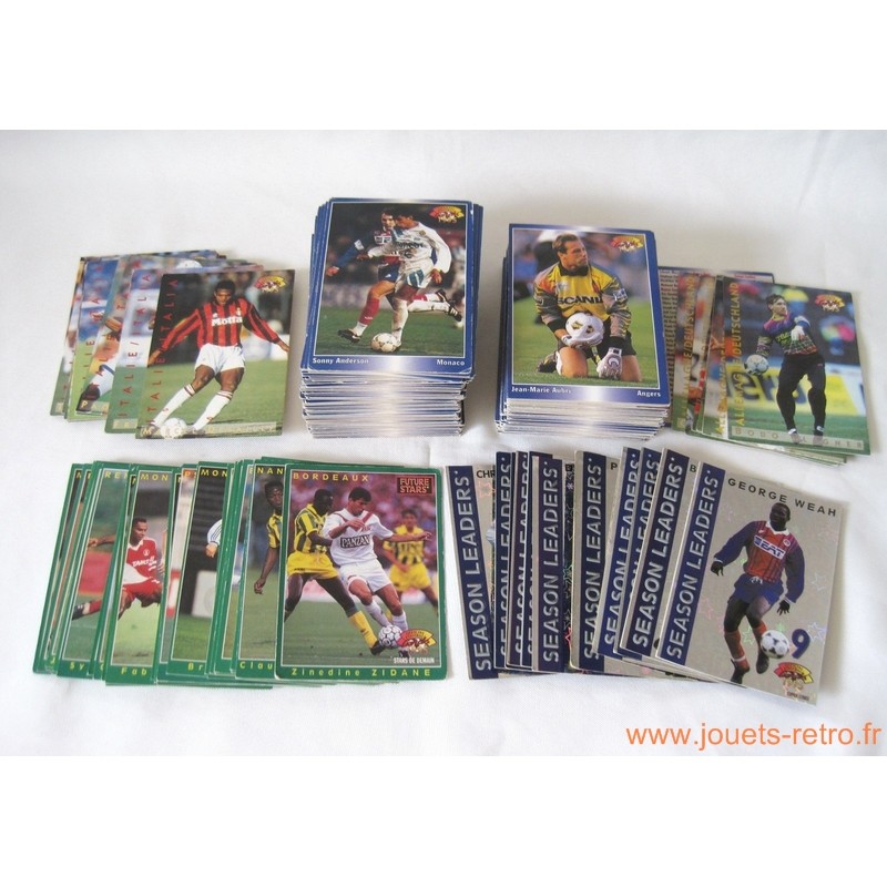 Lot 250 cartes panini football 1995 Zidane Lot 250 cartes panini football 1995 Zidane