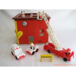 "Caserne de pompiers" Fisher Price 1980