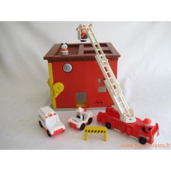 "Caserne de pompiers" Fisher Price 1980