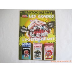 Poster géant avec 16 autocollants "Les Crados"