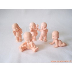"Les Babies" lot de 4 figurines translucides à paillettes