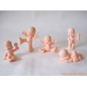 "Les Babies" lot de 5 figurines chair
