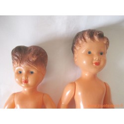 Lot de poupées de bazar