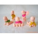"Les Babies" lot de 5 figurines chair + habits