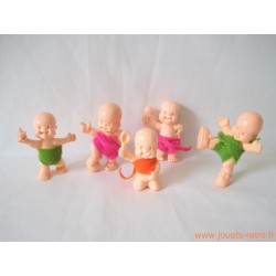 "Les Babies" lot de 5 figurines chair + habits