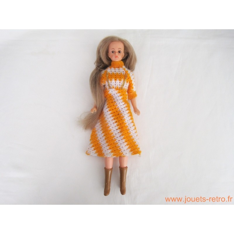 Poupée Tressy de Bella robe tricot