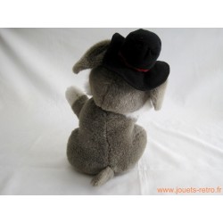 Peluche lapin au chapeau