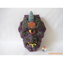 Mighty Max Outwits Cyclops