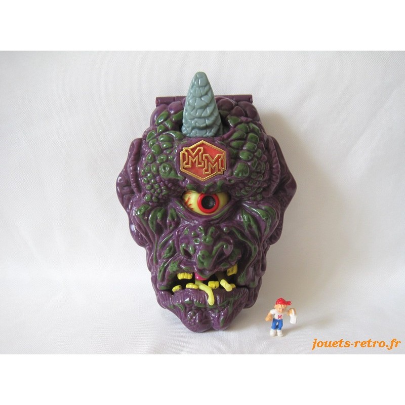 Mighty Max Outwits Cyclops